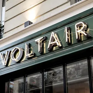 New Le Voltaire Paryż