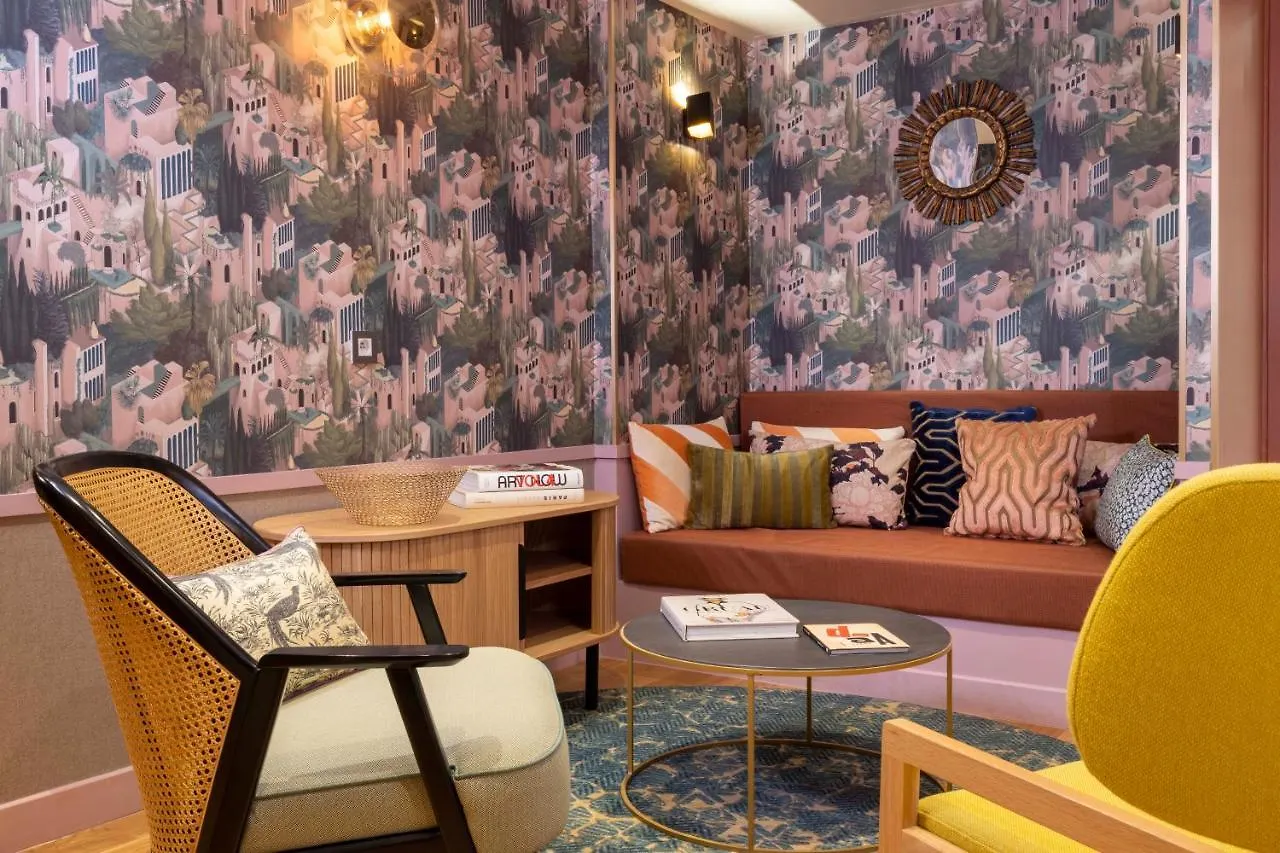 ****  Hotel Jardin De Cluny Paris France