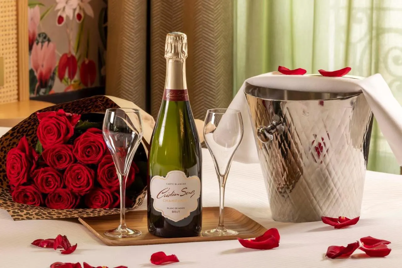 Hotel Jardin De Cluny Paris